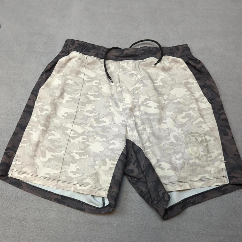 Born Primitive Shorts Medium Gray Camo Training Crossfit Stretch Fitness Active